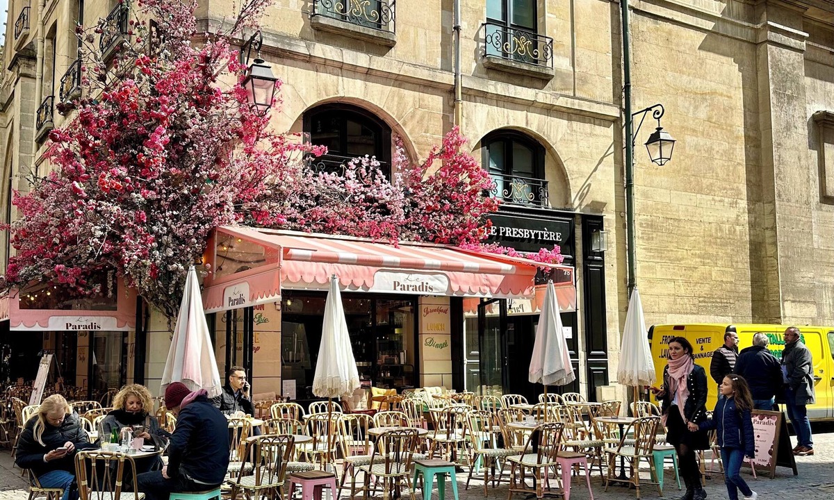 Saint-Merri Apartment | 1632 StMartin