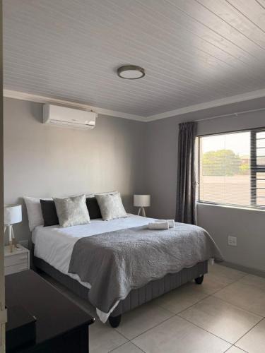 Langebaan Apartment | 17 On Sleigh