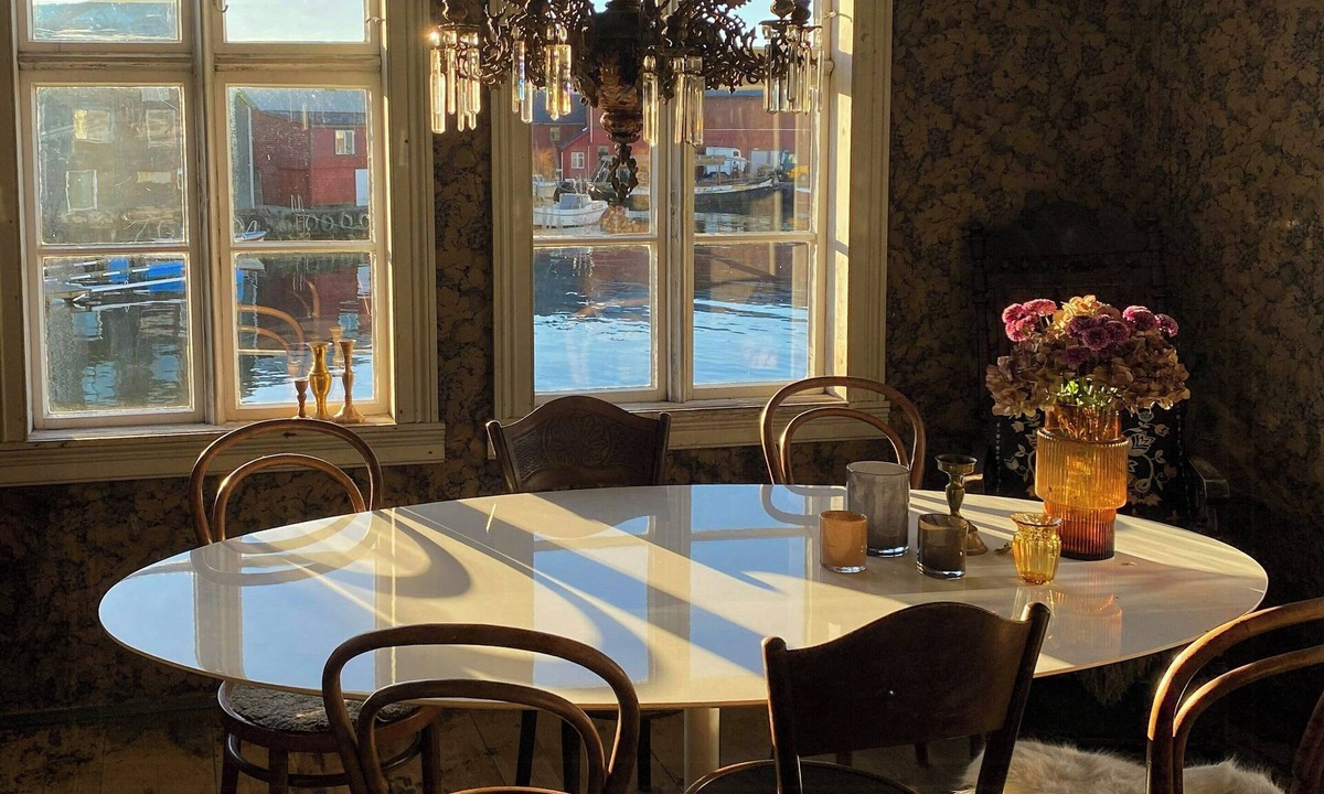 Saeveland House | 1800s shiphandler's home on Karmøy