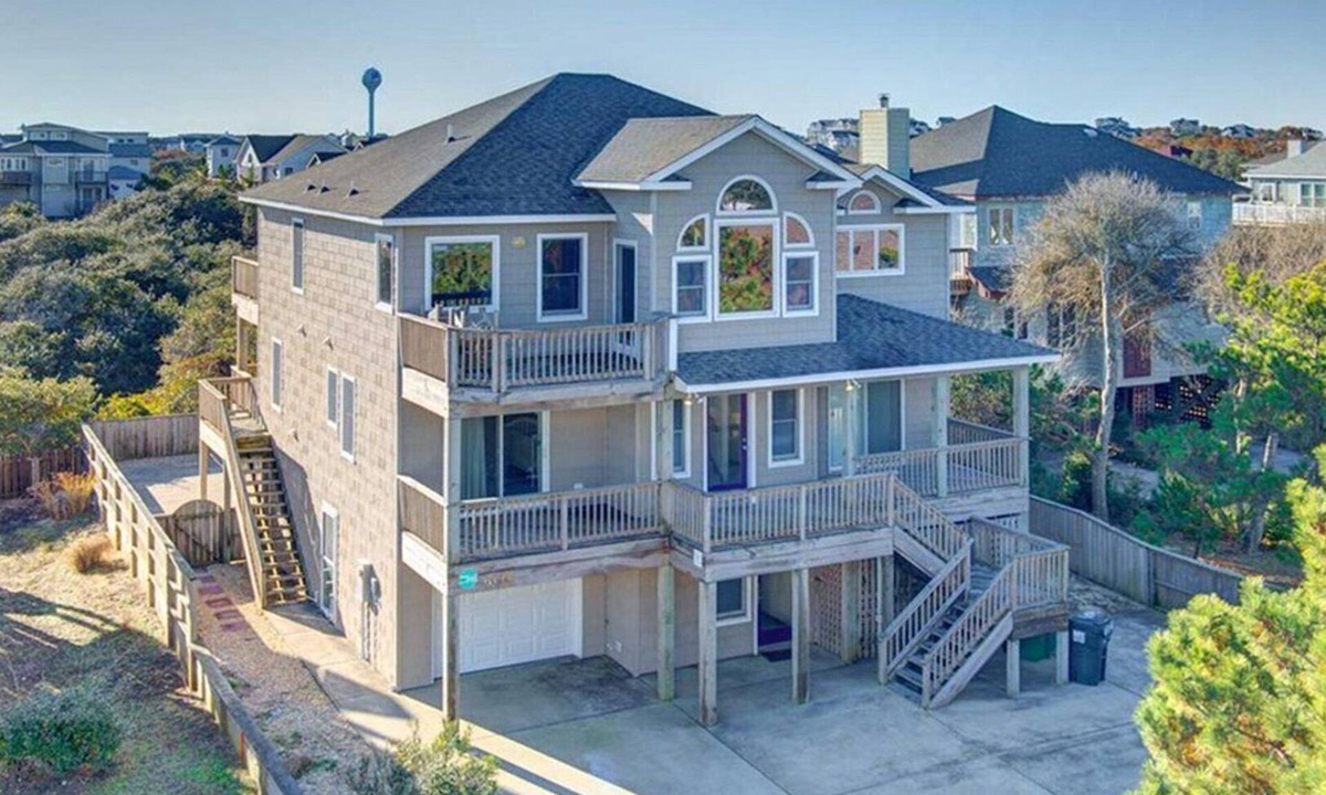 Ocean Sands House | 1818 - It's A Shore Thing, 70 Yards to Beach | Pool, Hot Tub & Elevator
