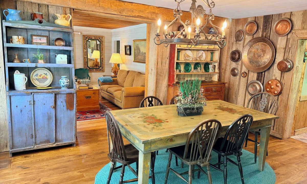Banner Elk House | 1885 Farmhouse Luxuriously Renovated: Animals & Antiques