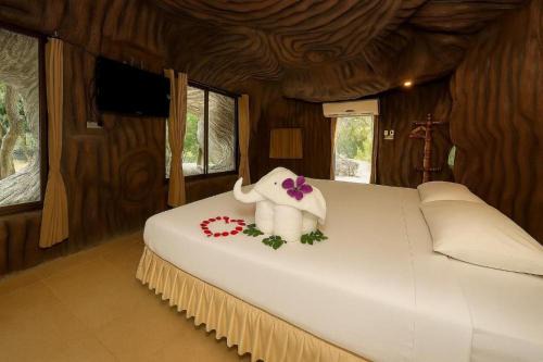 Sai Yok Resort | 19 Degrees Resort