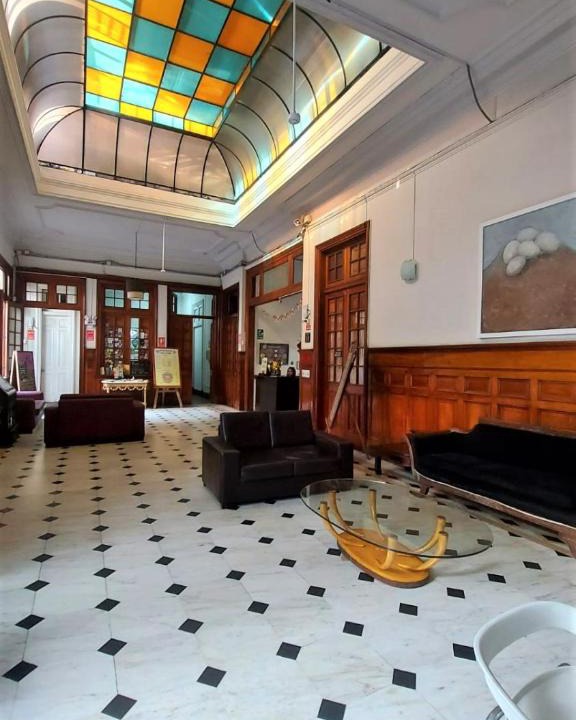 Cercado de Lima Hostel | 1900 Backpacker's Hostel