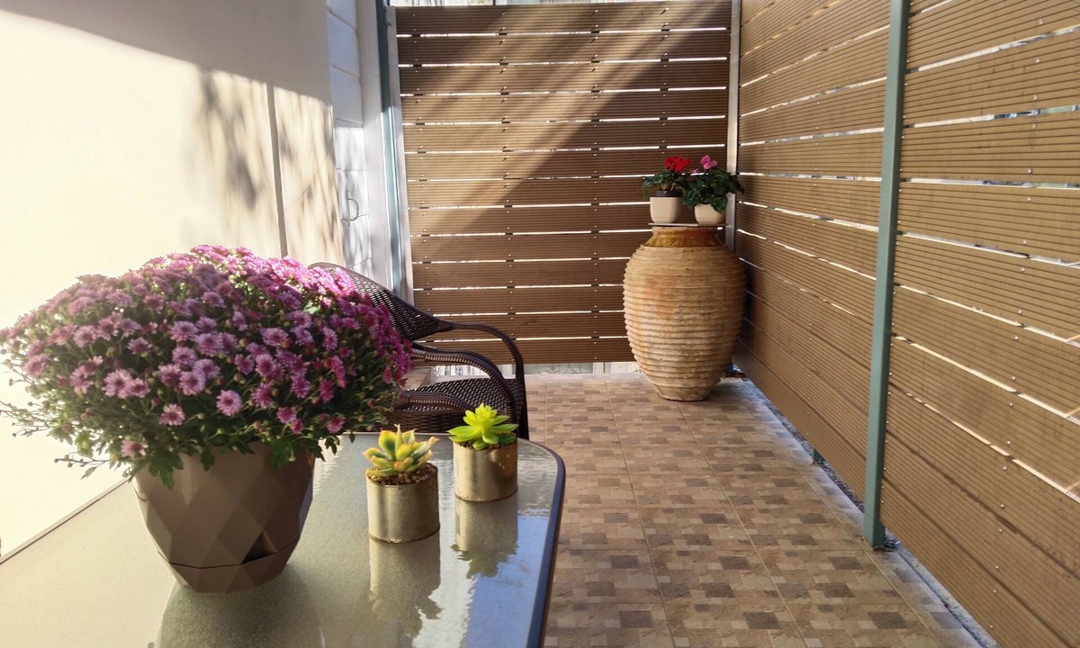 Kalamata Apartment | 1920 classic