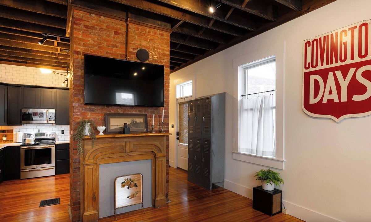 Covington House | 1BR Downtown, Close to Cincinnati Stadiums & Bars