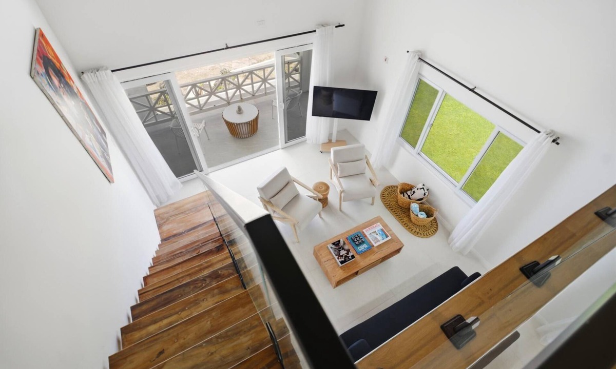 West End Condo | 1BR Modern Oceanfront Loft w/Kitchenette - Syd’s Too