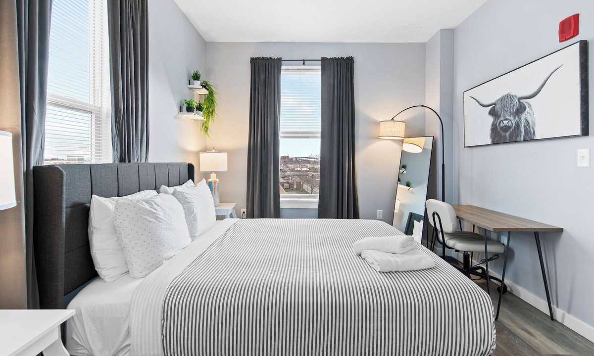 Everett Apartment | 1BR Near Encore Boston 9me7