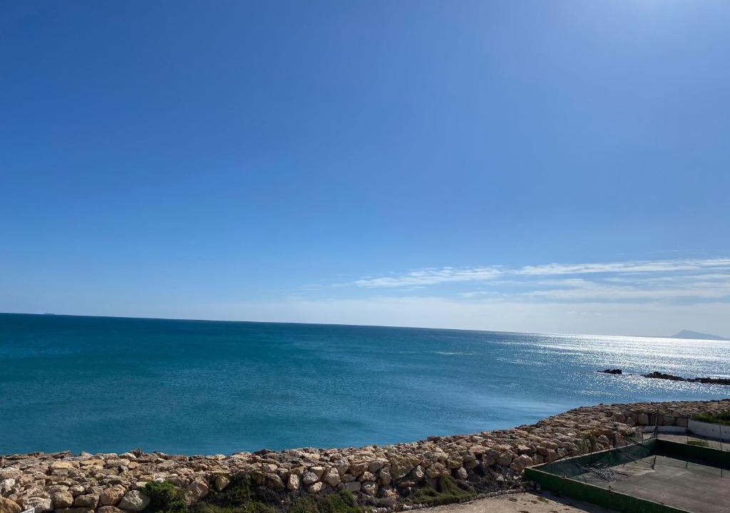 Cullera Apartment | 1era linea de playa Cullera MARENYET Apartamento con acceso directo al mar 7 plazas