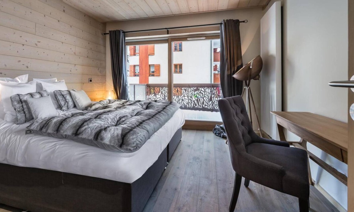 Le Cret Apartment | 1st floor, terrace, balcony, parking, tv, ski locker, 110m², Val d'Isère