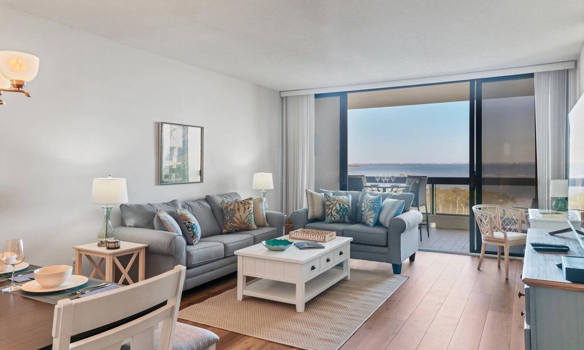 Bay Isles Condo | 2/2 Bay Front Condo, Pool, Private Beach Access