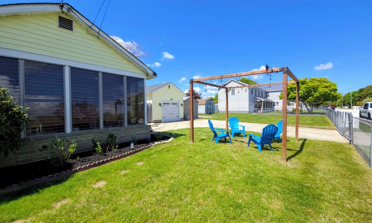 Villas House | 2/3-bdrm home in the sunset capital! Close to Cape May and Wildwood! EV charger