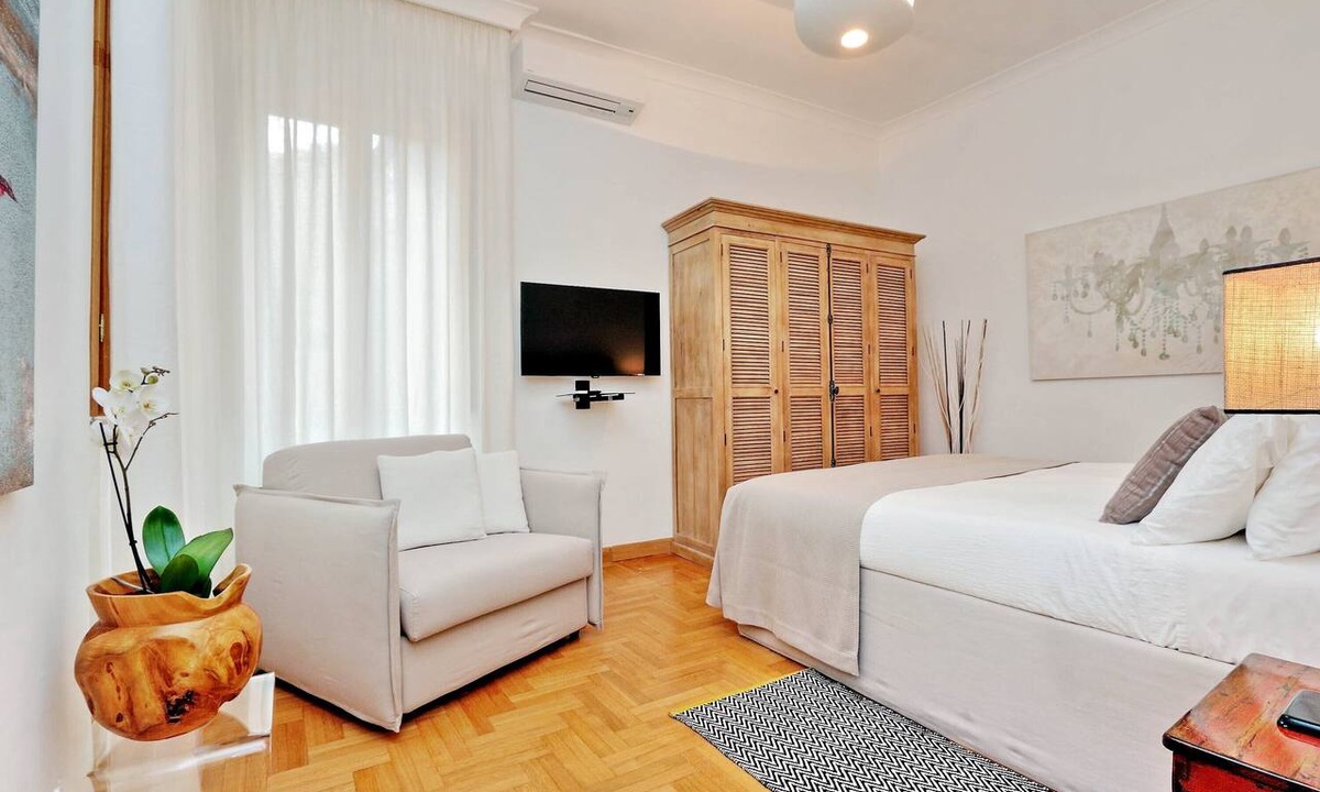 Rione IV Campo Marzio Apartment | 2 apartments in the same building 2+3 (Spanish steps)