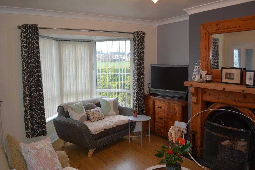 Lisburn House | 2 Barbour Court