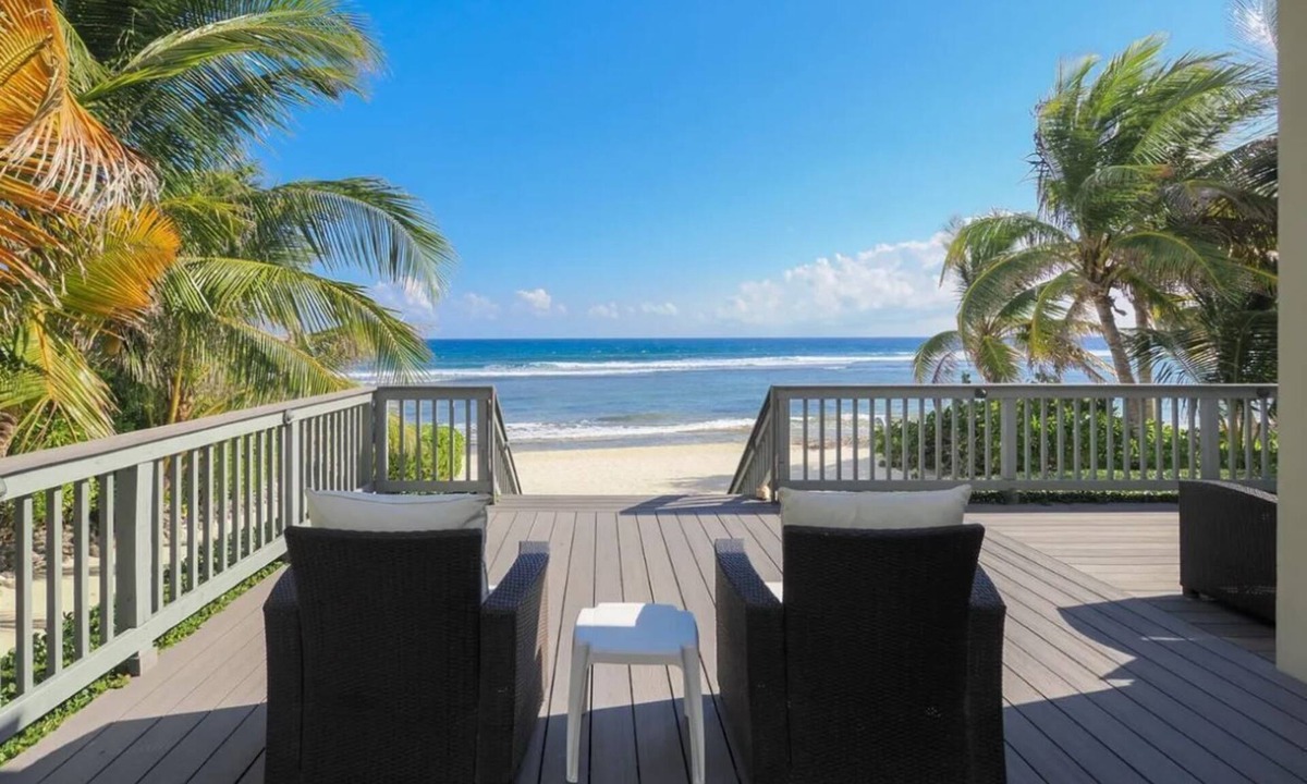 Bodden Town House | 2 Bdr Beachfront Villa - Coral Beach House, car included, no extra charge!