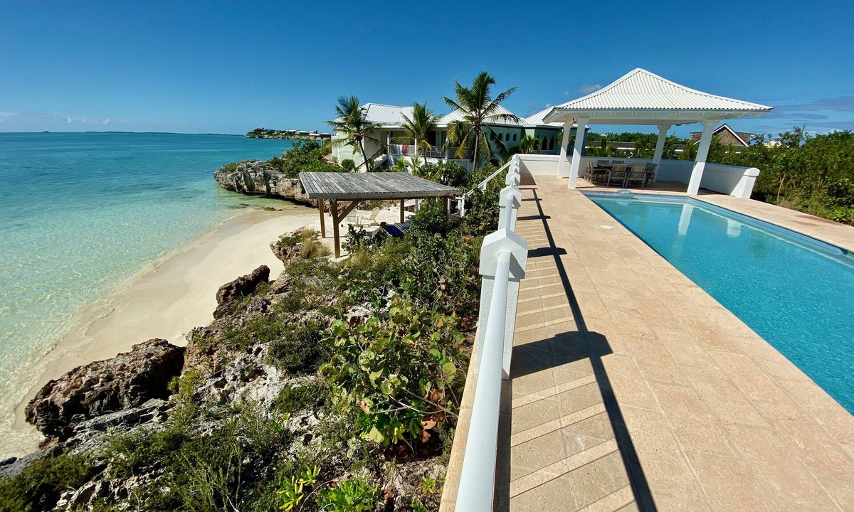 Ocean Point Villa | 2 Beach Front Villas Beautiful Beach! Pickleball Ocean Views 3 Private Pools!