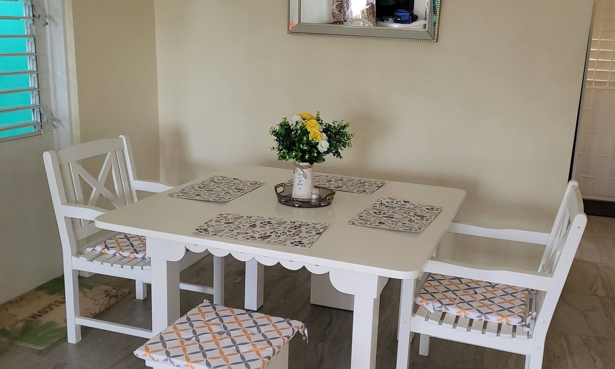 Eagle Hall House | 2 bed 1Bath