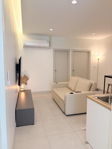 Saphan Sung Apartment | 2 Bed & 2 Bath Suite, 5th floor