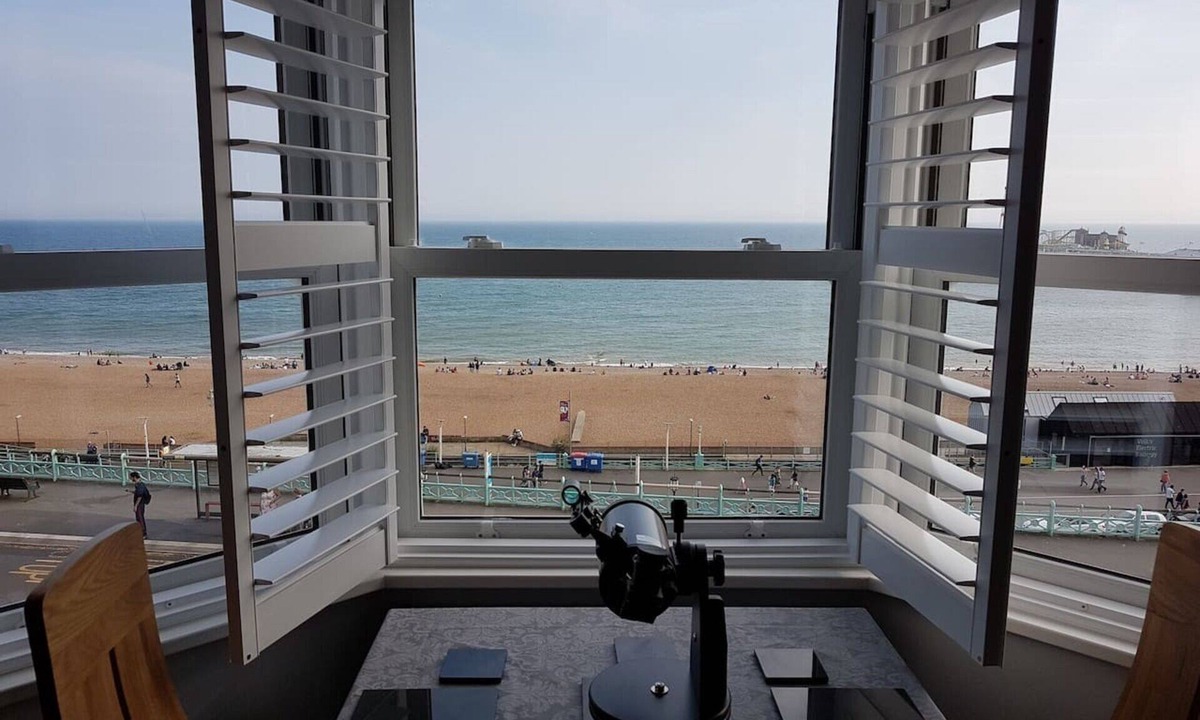 Kemptown Apartment | 2 Bed Apt - Sea Views, Seafront Location & Parking