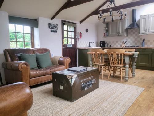 Redruth House | 2 bed barn on smallholding