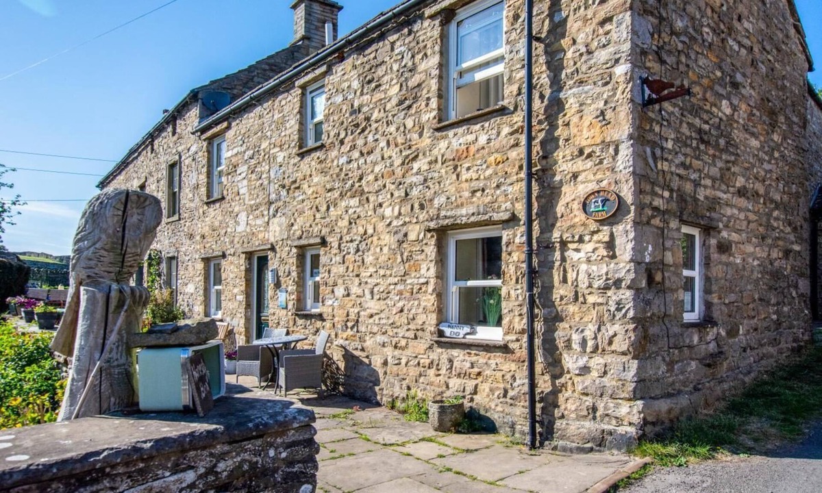 Askrigg Cottage | 2 Bed in Askrigg (oc-ds782)