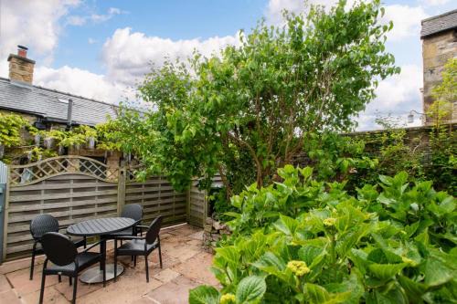 Bakewell House | 2 Bed in Bakewell oc-91038