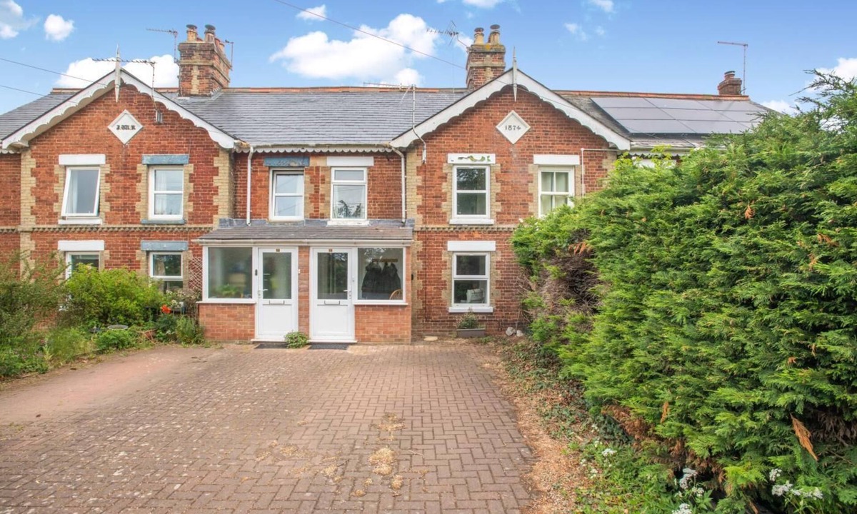 Hopton Cottage | 2 Bed in Reedham (oc-c31116)