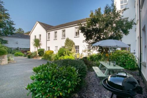 Porthcurno Apartment | 2 Bed in St. Levan oc-p00851