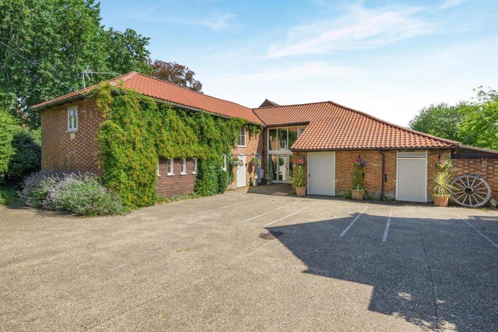 Thetford House | 2 Bed in Thetford oc-57886