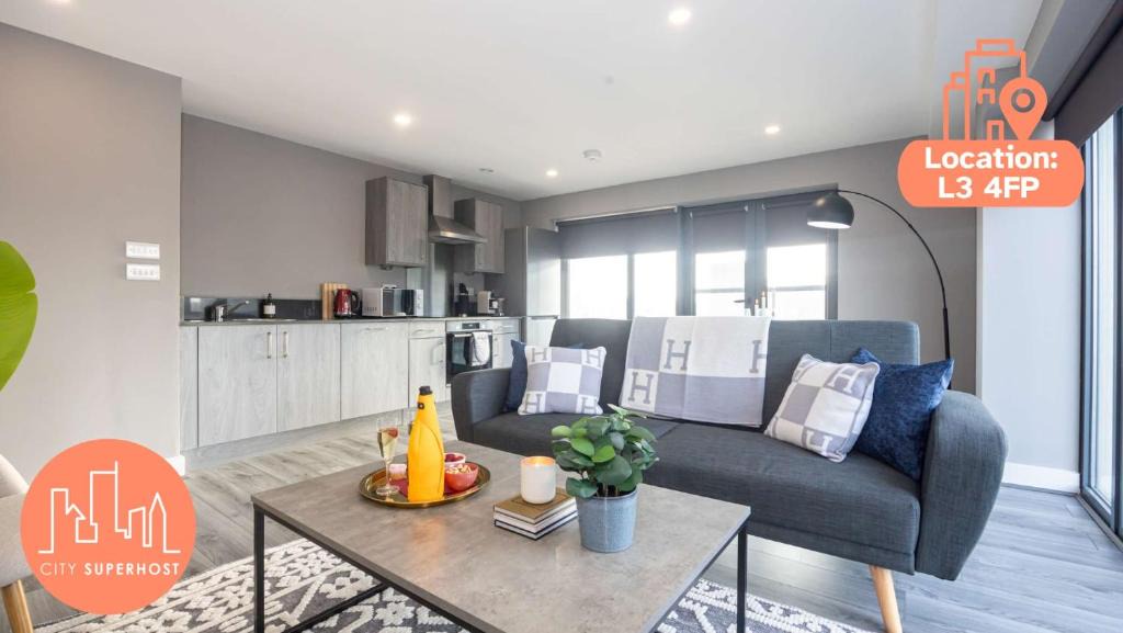 The Docks Apartment | 2 Bed Waterfront Flat Dock Views Liverpool