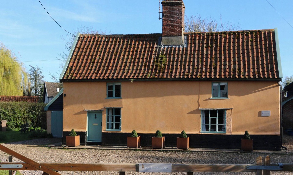 Cratfield Cottage | 2 bedroom accommodation in Cratfield, Halesworth