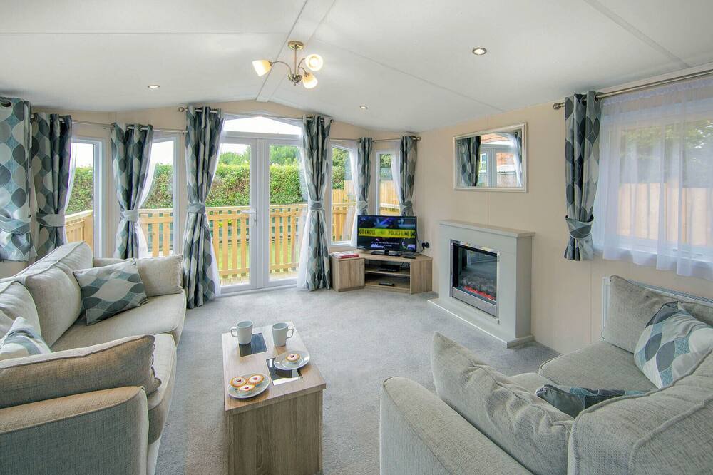 Mappleton House | 2 bedroom accommodation in Cowden, Nr Hornsea