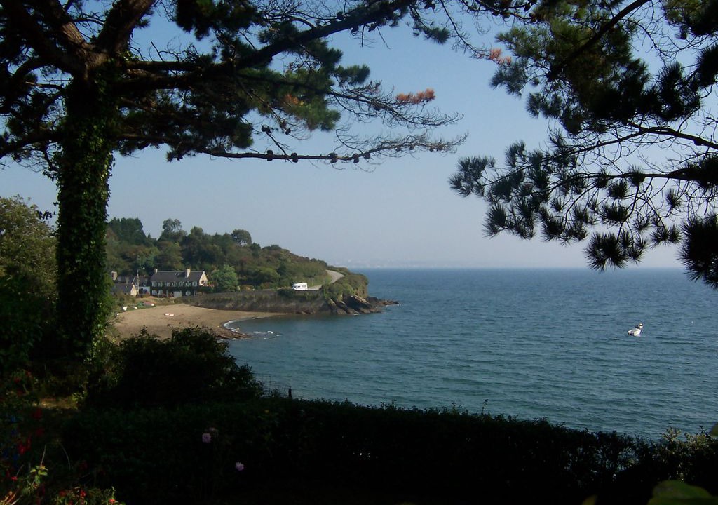 Roscanvel House | 2 bedroom accommodation in Roscanvel