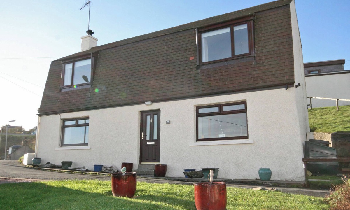 Ellon Cottage | 2 bedroom accommodation in Collieston, Ellon