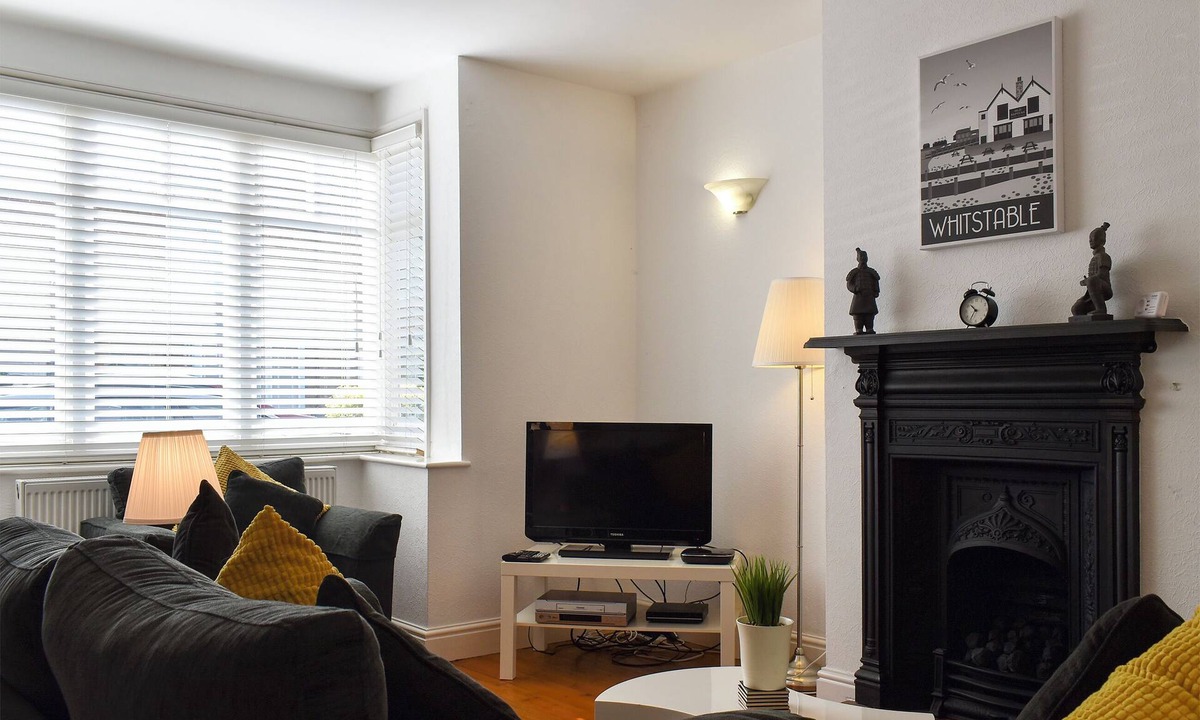 Whitstable Cottage | 2 bedroom accommodation in Whistable