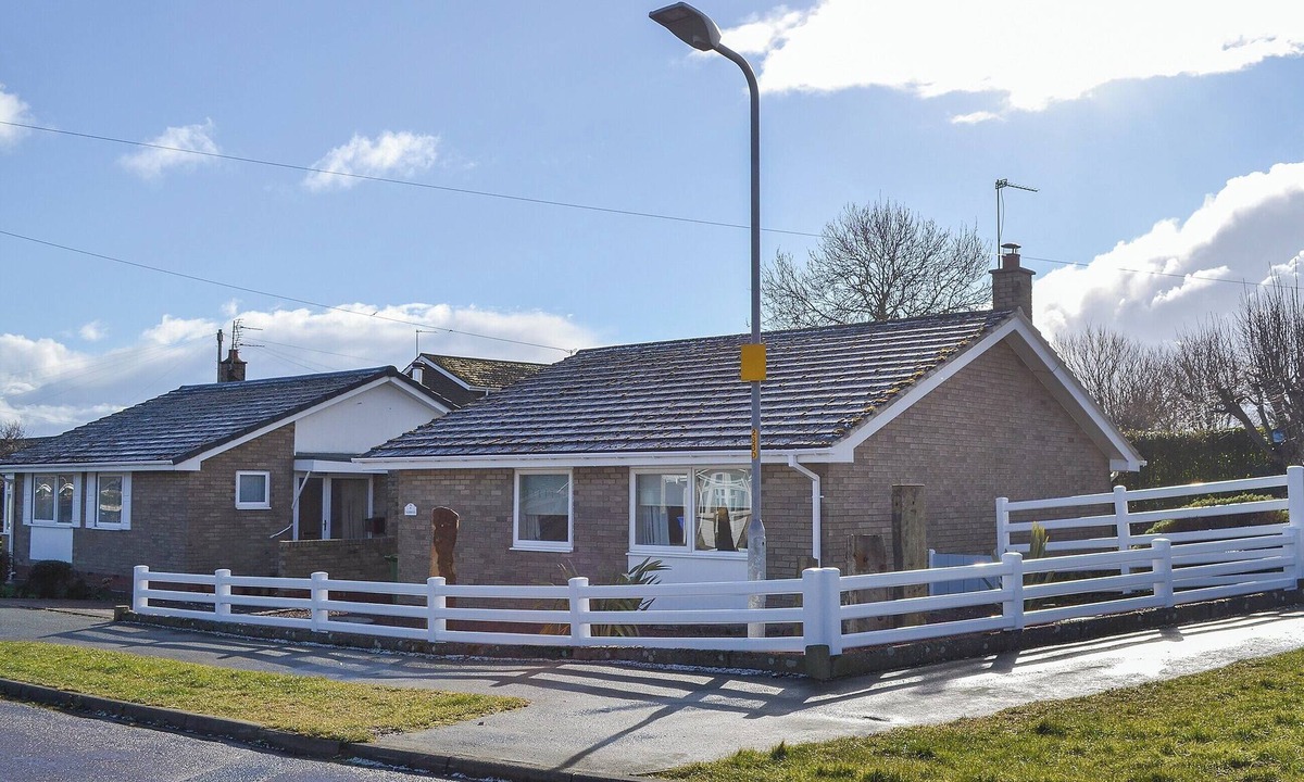 Beadnell Cottage | 2 bedroom accommodation in Beadnell, near Seahouses