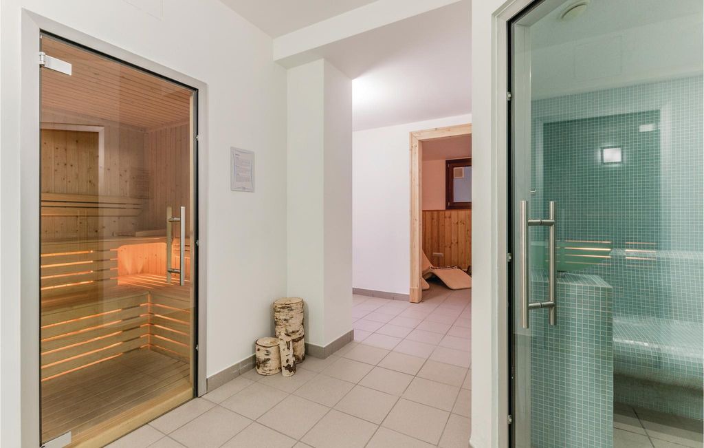 Carisolo Apartment | 2 bedroom accommodation in Carisolo
