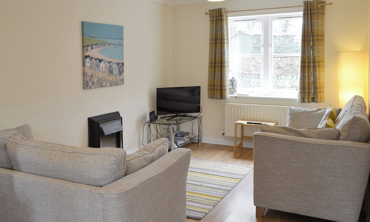 Embleton Cottage | 2 bedroom accommodation in Embleton, near Alnwick