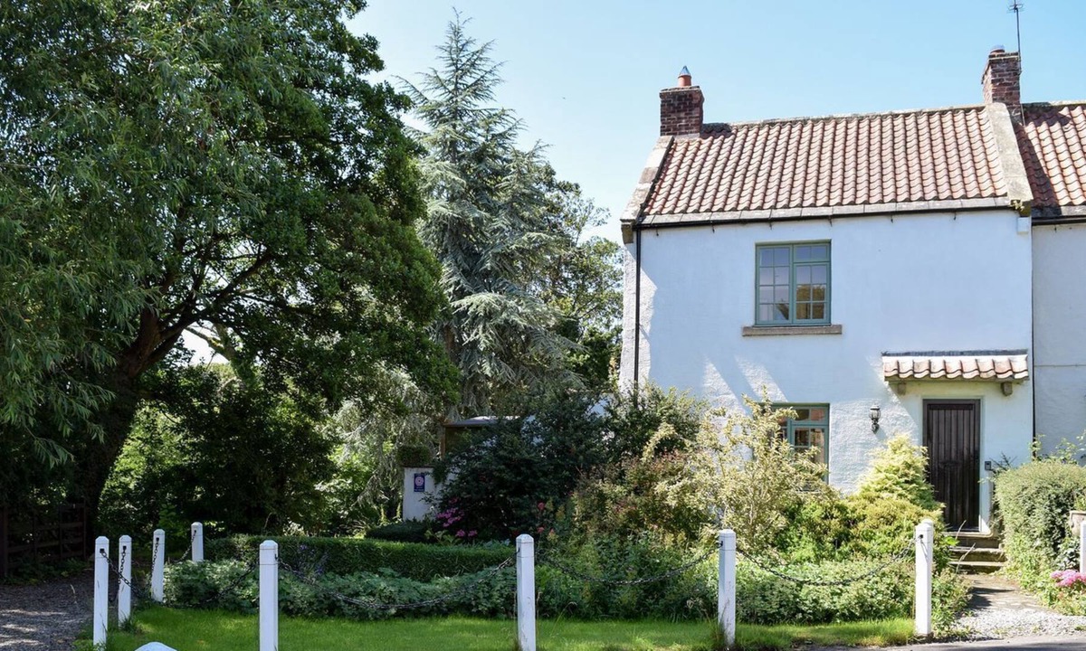 Bedale Cottage | 2 bedroom accommodation in Little Crakehall, near Bedale