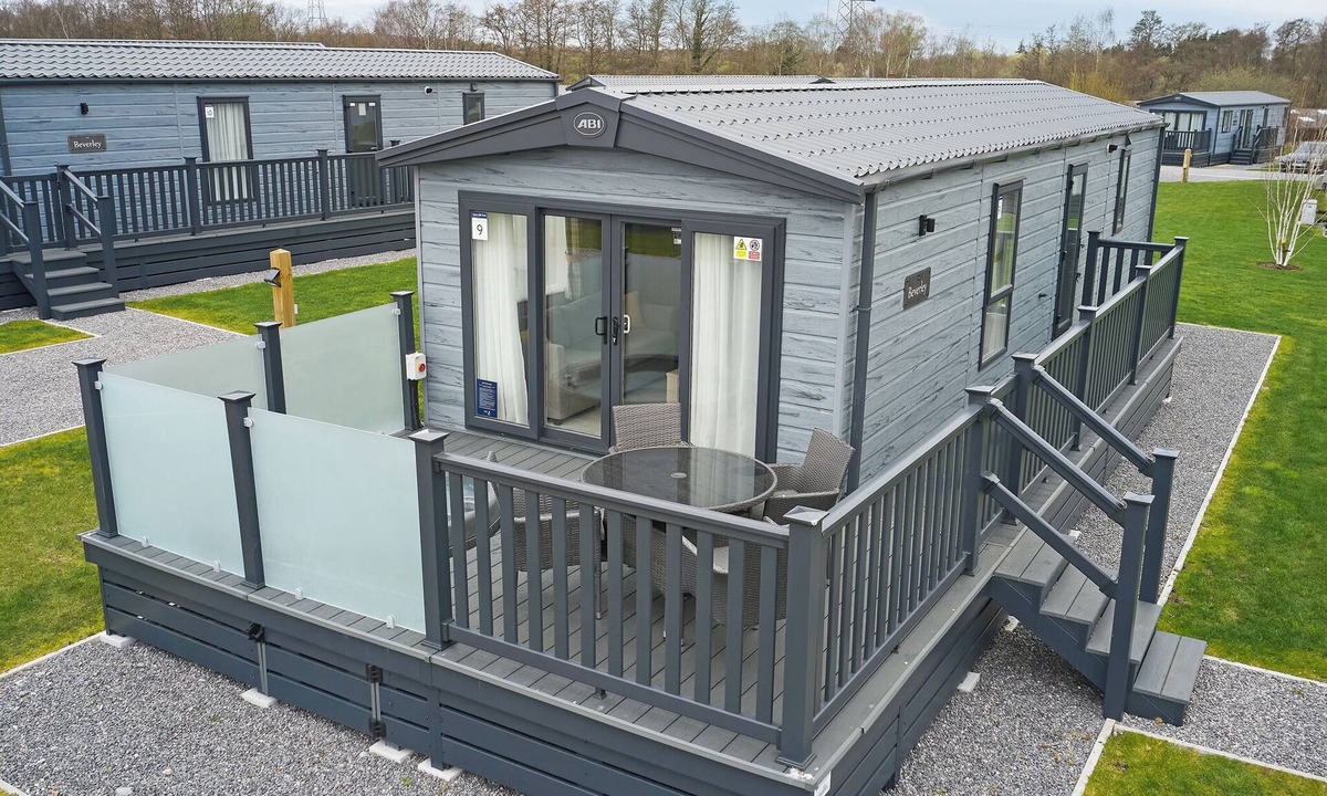 Plaitford House | 2 bedroom accommodation in Landford, Nr Salisbury