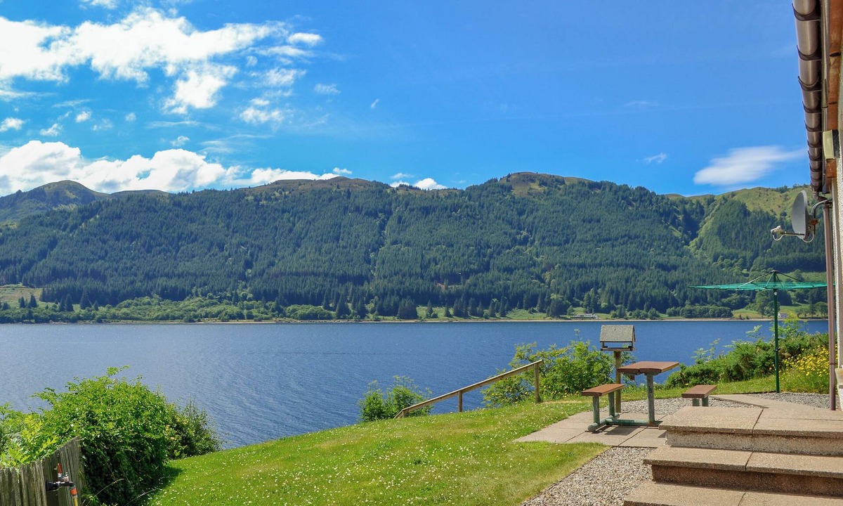 Kyle Cottage | 2 bedroom accommodation in by Inverinate, Kyle