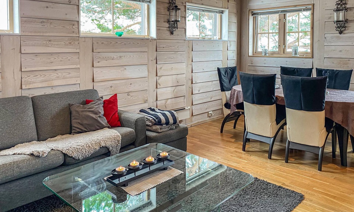 Møre og Romsdal House | 2 bedroom accommodation in Stranda