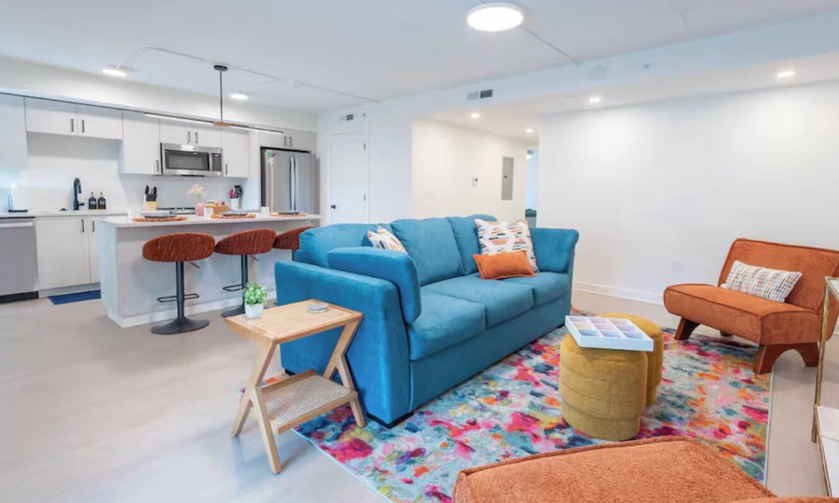 Manhattan Apartment | 2-bedroom Apartment in Peaceful Manhattan - Close to Campus!