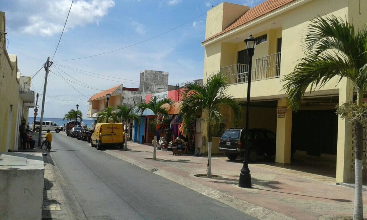 Colonia Centro Apartment | 2 Bedroom apartment steps from the Ocean.