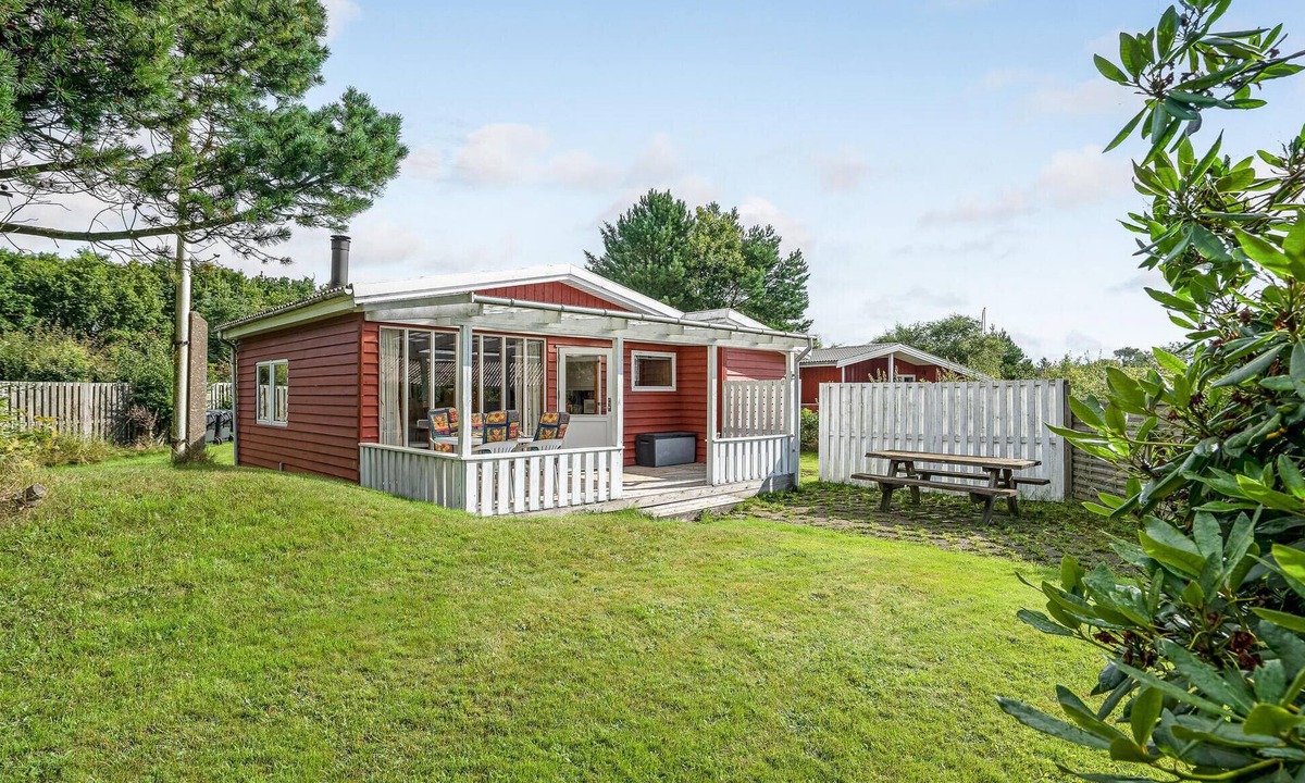 Tversted House | 2 bedroom beach front home in Bindslev