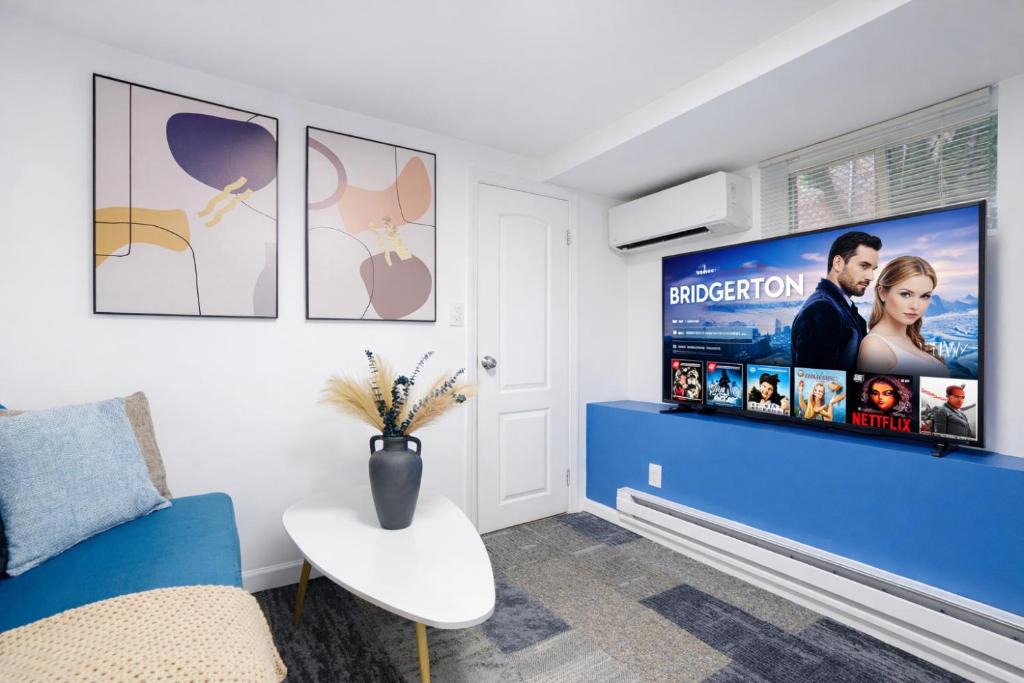 Sheepshead Bay Apartment | 2 Bedroom Beach Front Gem
