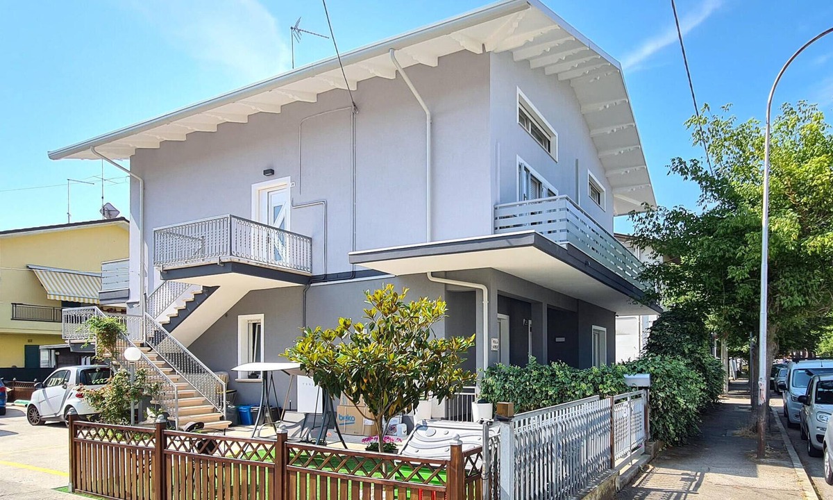 Cattolica Apartment | 2 bedroom beach front apartment in Cattolica