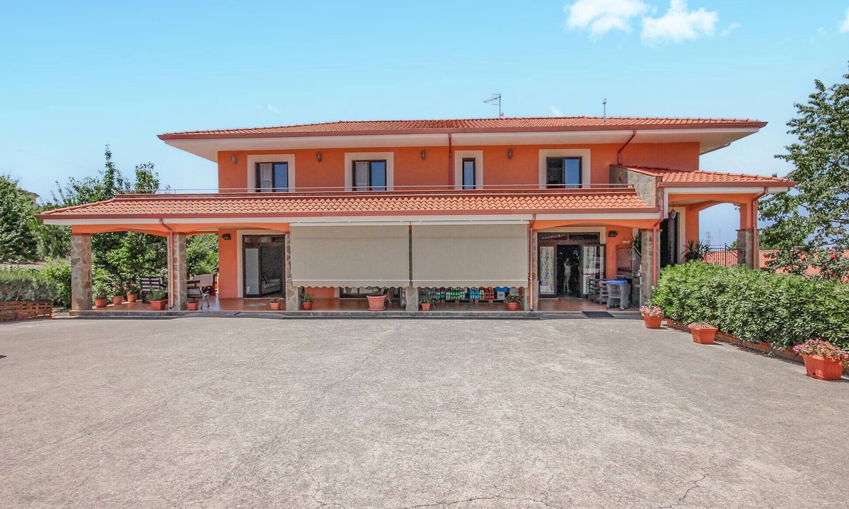 Perdifumo Apartment | 2 bedroom beautiful apartment in Mercato Cilento