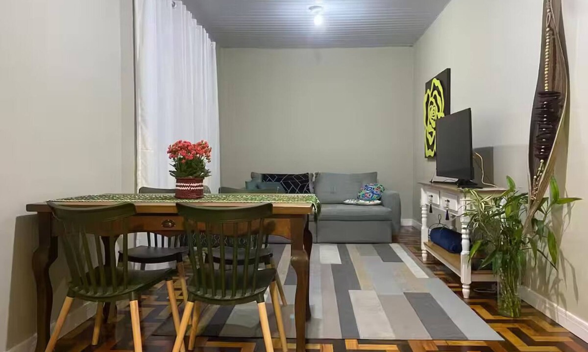 Centro House | 2 bedroom private vacation home in downtown florianã³polis