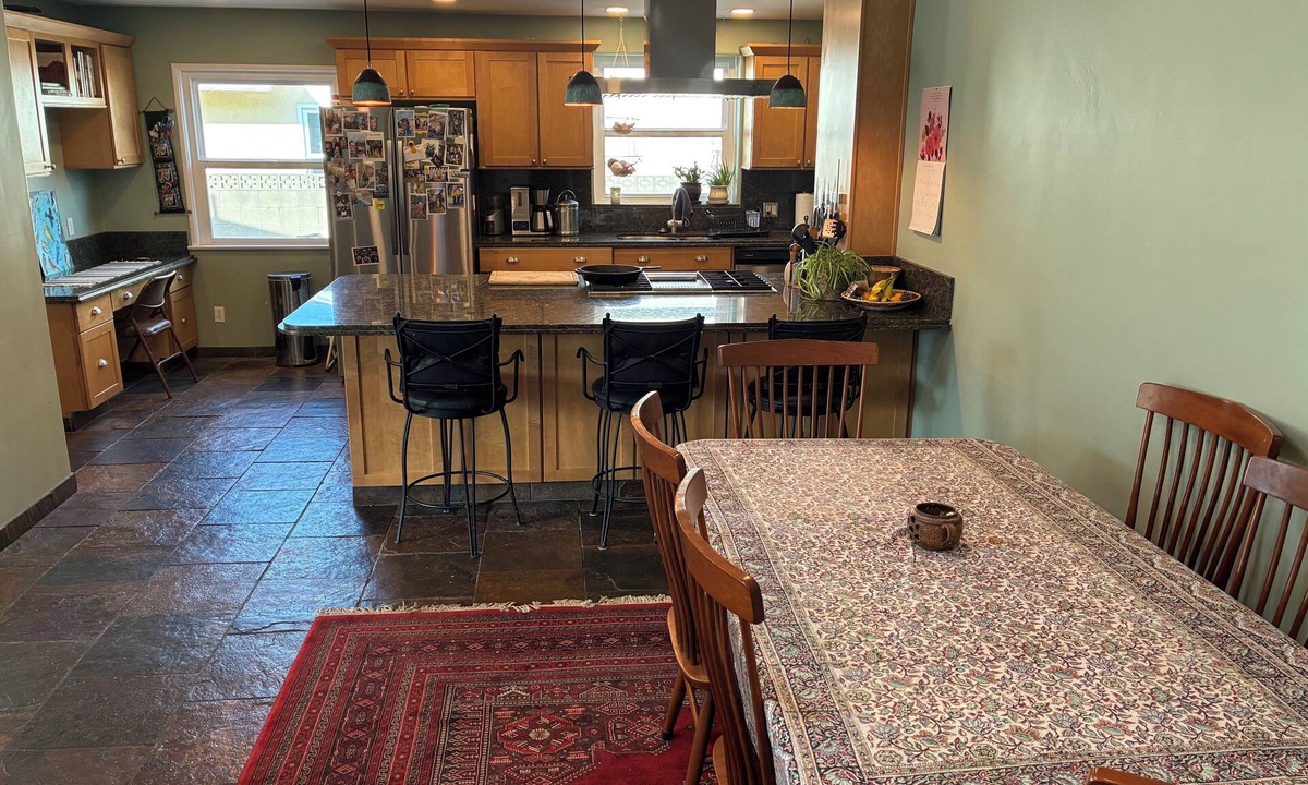 Old Towne House | 2-bedroom family friendly house near Orange Circle and Disney