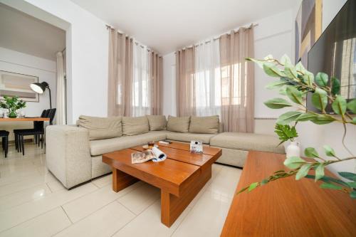 Acropolis Apartment | 2 bedroom flat